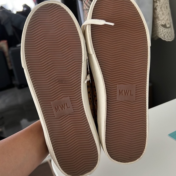 New Madewell calf hair polka dot sneaker size 6 - Picture 4 of 6